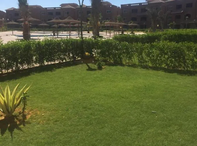 База отдыха قرية ماليبو - العين السخنة